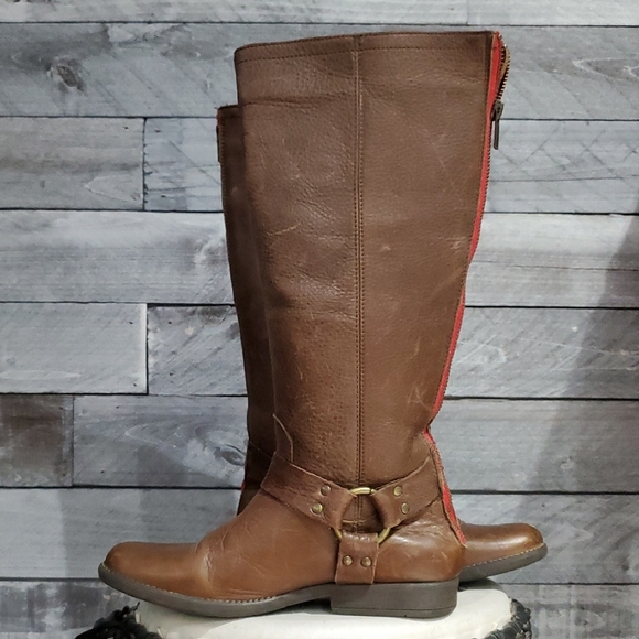 Steve Madden Brown Heeled Boots with Harness Detail - Picture 3 of 16